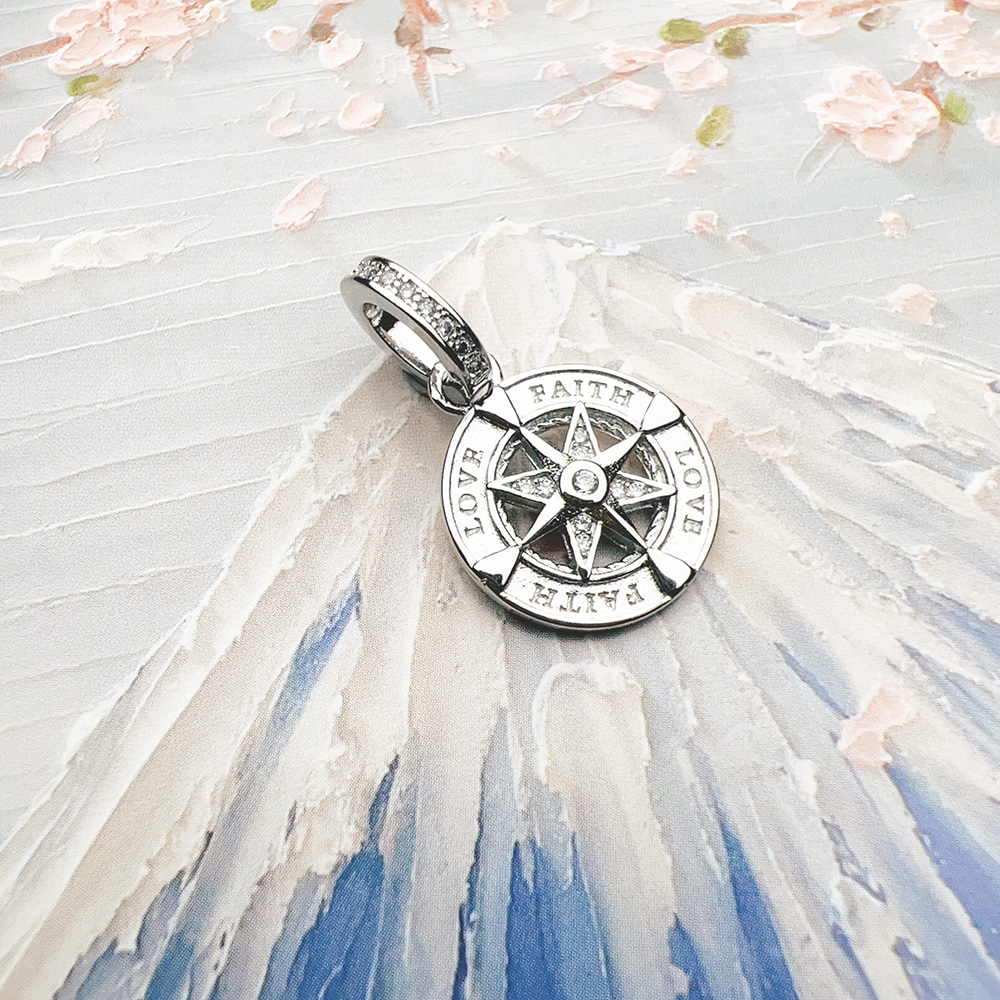 Pendant  Faith, Hope and Love  - огляд і ціна Men Accessories Brands
